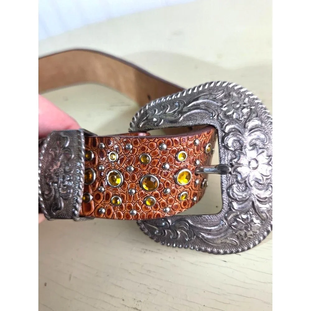 Vintage Ariat Western Leather Belt 1996 Brown Studded Rhinestone Concho Women M